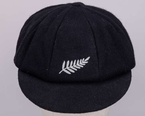 Martin Crowe black New Zealand international cricket cap