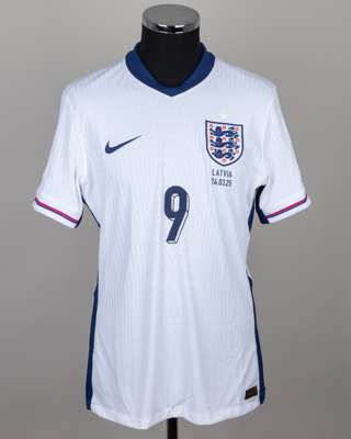 Harry Kane signed white and navy England No.9 short-sleeved shirt vs Lativa, 24th March 2025