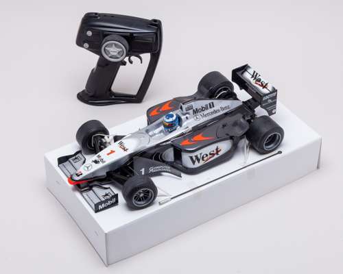 2001 Carson / Tamiya “West McLaren Mercedes” F1 Mika Häkkinen 1:10 Scale Radio Controlled Car