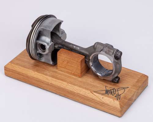 John McGuiness 2012 Isle of Man Honda Racing Used Piston & Connecting Rod Display