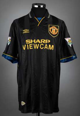 David May signed black Manchester United UEFA Champions League no.12 away jersey, season 1994-95,
 match-issue, Umbro, short-sleeved with THE FA PREMI