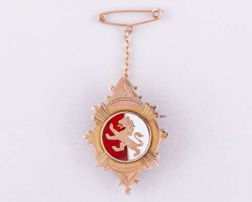 Alex Munro 9ct gold and enamel Wilson Cup winners medal, 1936