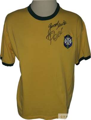 Pele signed 1970 World Cup style Brazil replica jersey to that worn, 
 the most decorated player in World Cup history. Jersey is a retro, size XL in N