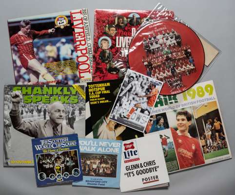 Selection of English football related records, 
 comprising A tribute to Liverpool FC by Stan Kelly "O Liverpool we Love You", 33 1/3 rpm with sleeve;