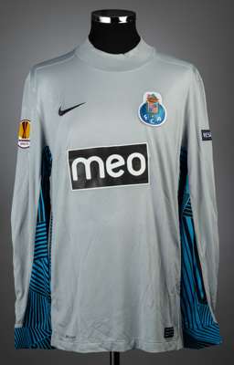 Rafael Bracali grey, blue & black FC Porto UEFA Europa League no.31 goalkeeping jersey v Manchester City, season 2011-12,
 match-issue, Nike, long-sle