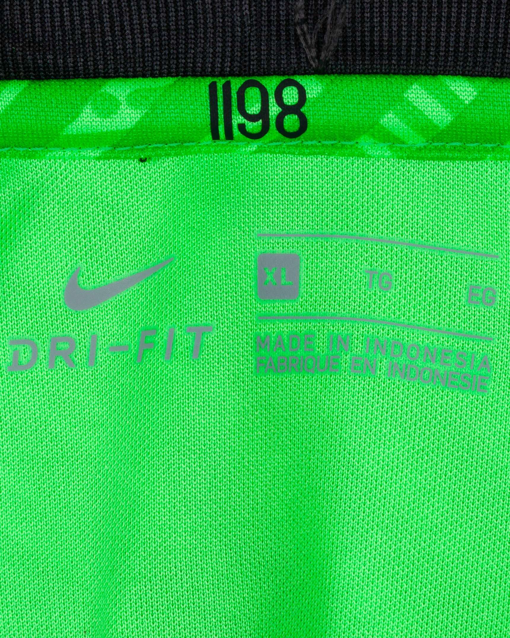 0004_iVvJJL.jpeg