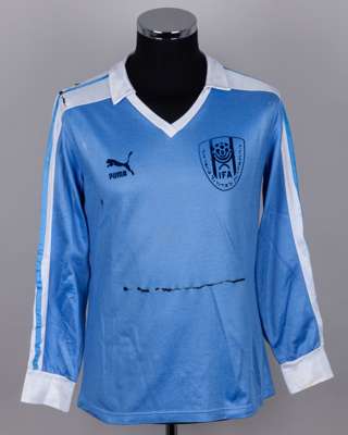Eoin Hand - Shlomo Kirat sky blue and white No.10 Israel long-sleeved shirt, 1985