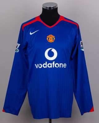 Wayne Rooney blue No.8 Manchester United long-sleeved shirt, 2005-06
