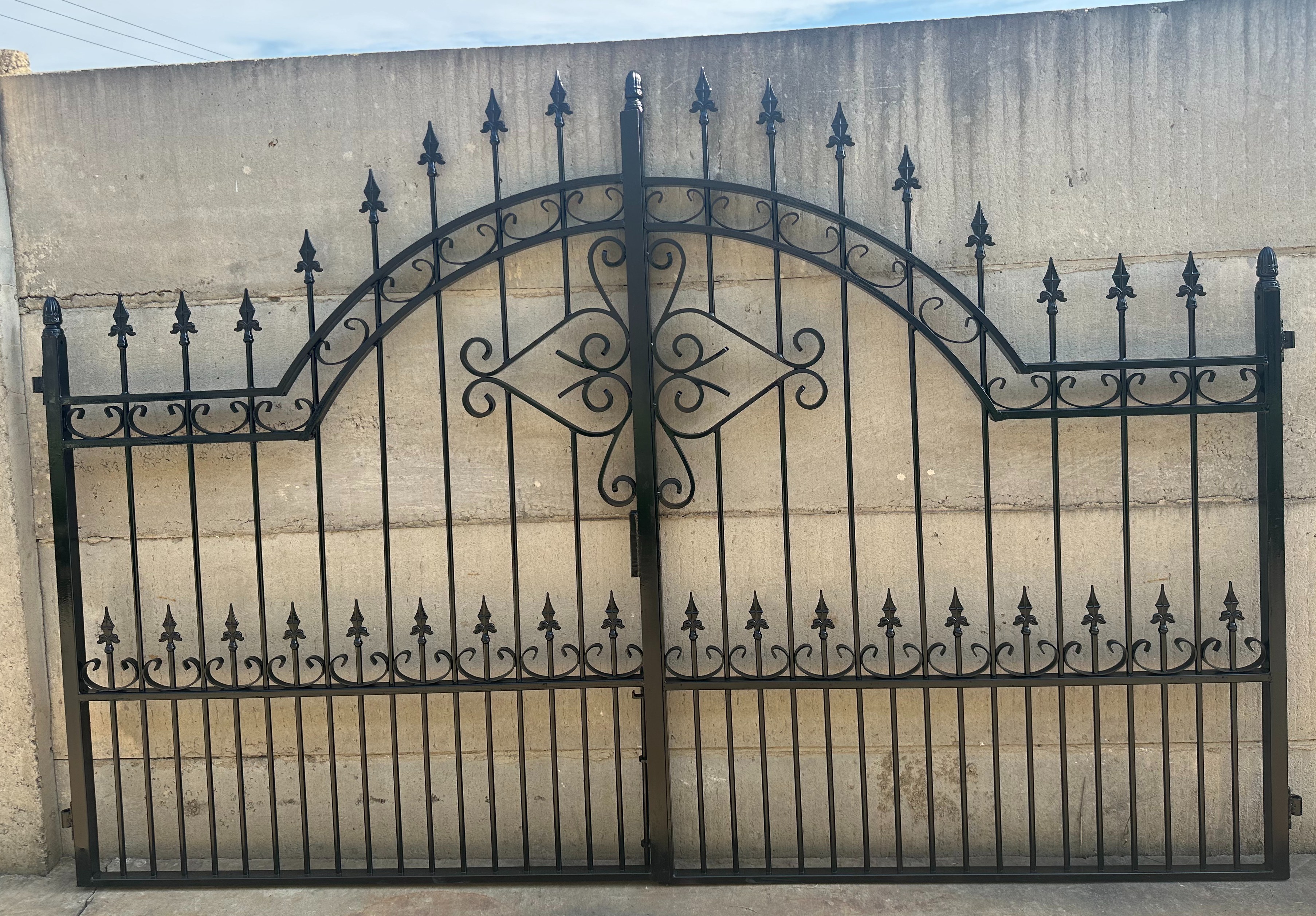 Container Shelters, Oak Beams, Iron Gates, Gazebos, Fountains, Iron Bollards, Statues, Cast Iron Urns, Log Burners & more | Shipping Available
