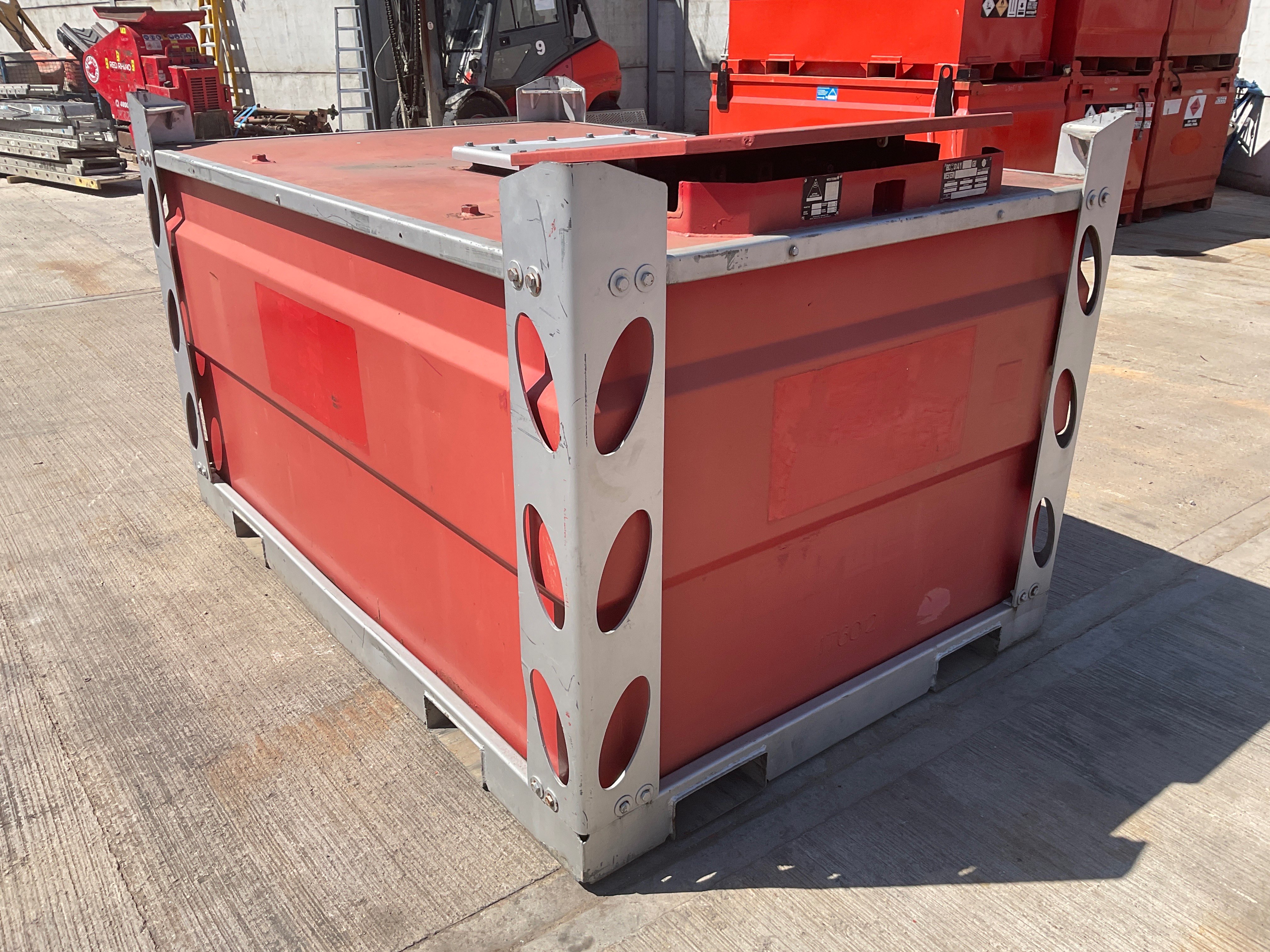 Transtore & Western TSM400, 10TCG, 30TCD, 20TCG & 30TCG Stackable Bunded Fuel Tanks, due to Fleet Renewal | Loading Available | Subject to Vendor Approval