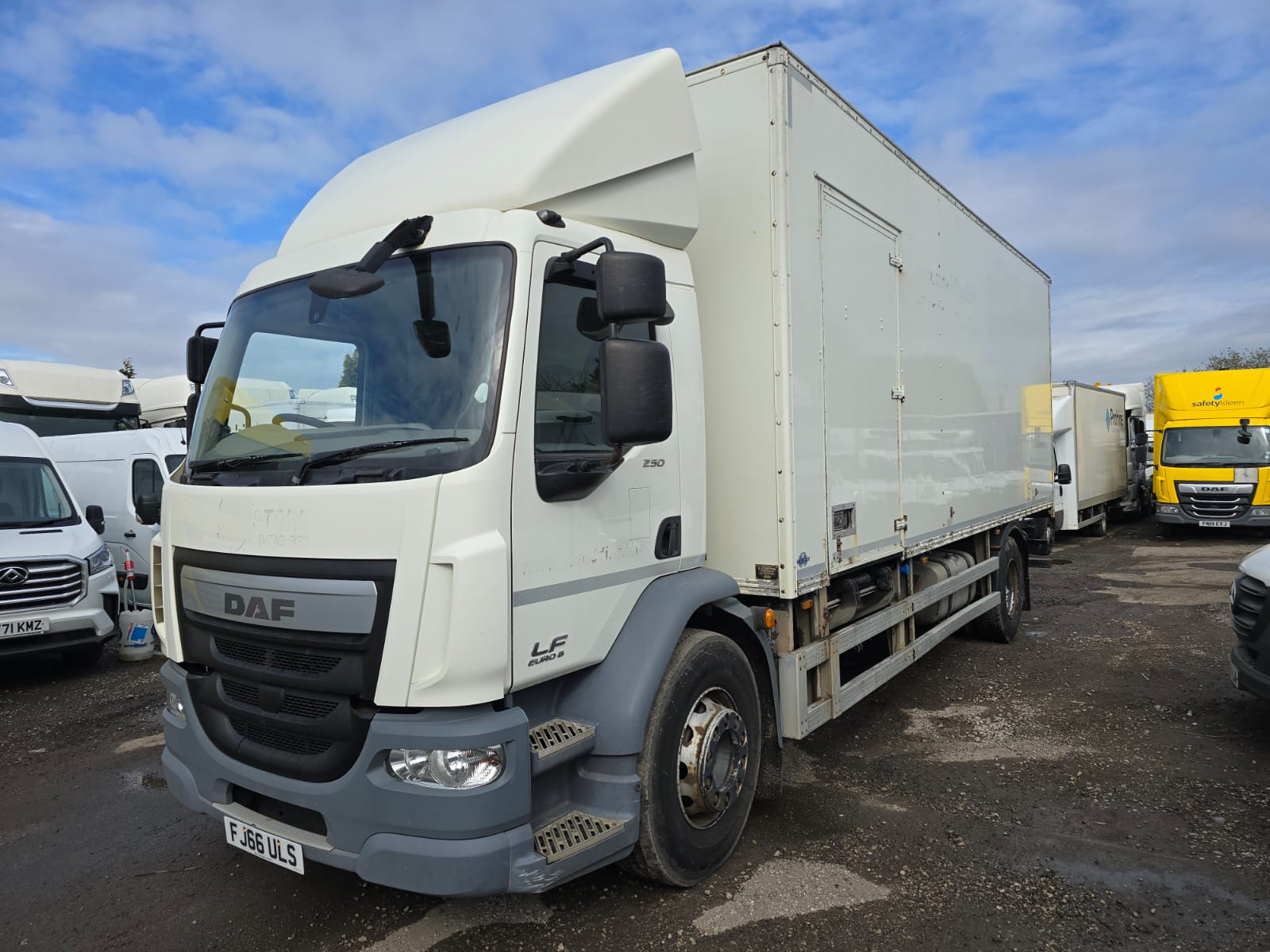 Commercial Vehicles to include Tractor Units, Curtain-Siders, Box Lorries, Panel Van & Waste Shredder on behalf of National Hire Company, due to Fleet Renewal