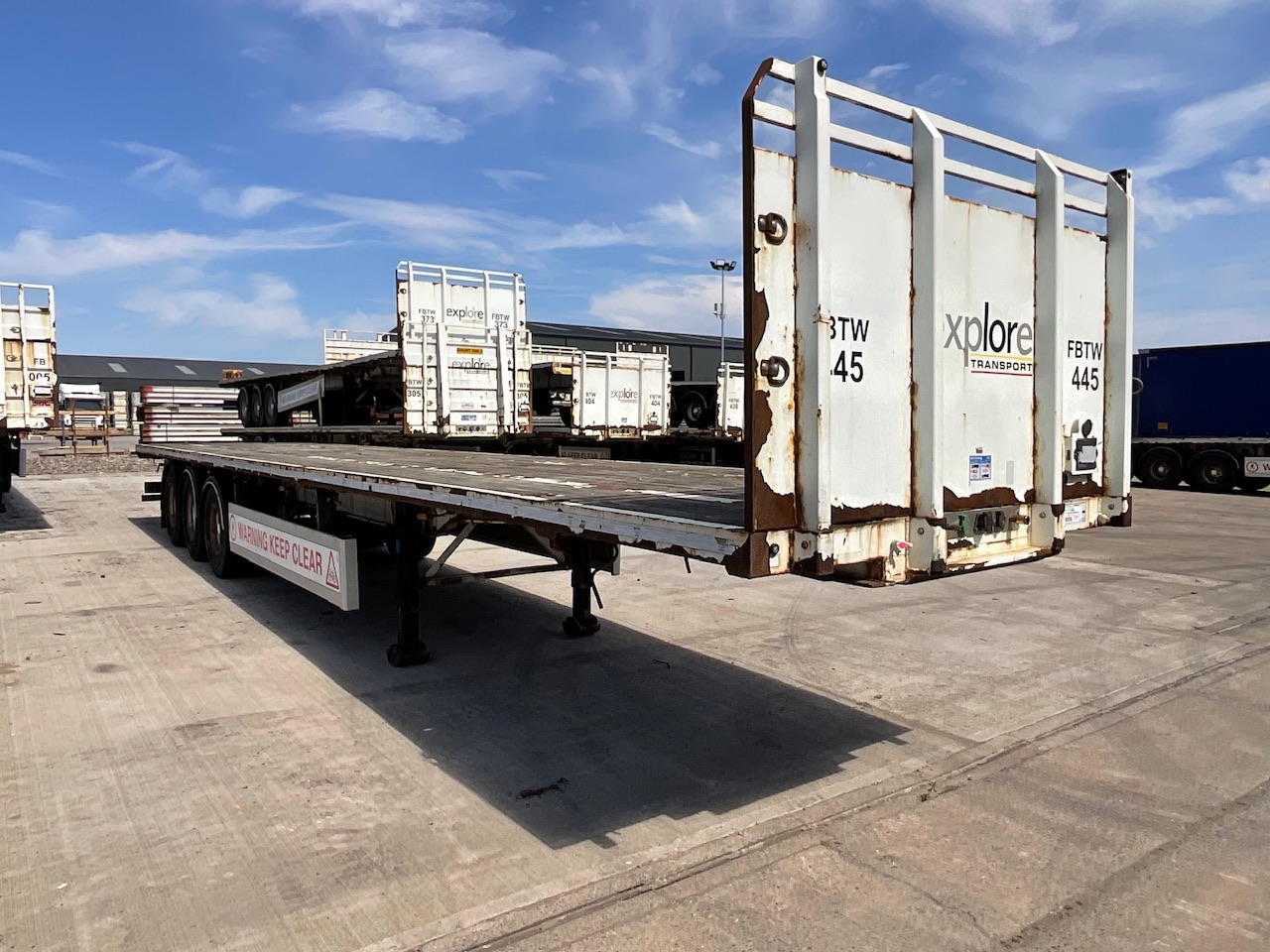 2006 Broshuis Tri-Axle Step Frame Trailer & 2018 – 2013 SDC Tri-Axle Flat Trailers with Twist Locks direct from National Haulier, due to Fleet Renewal