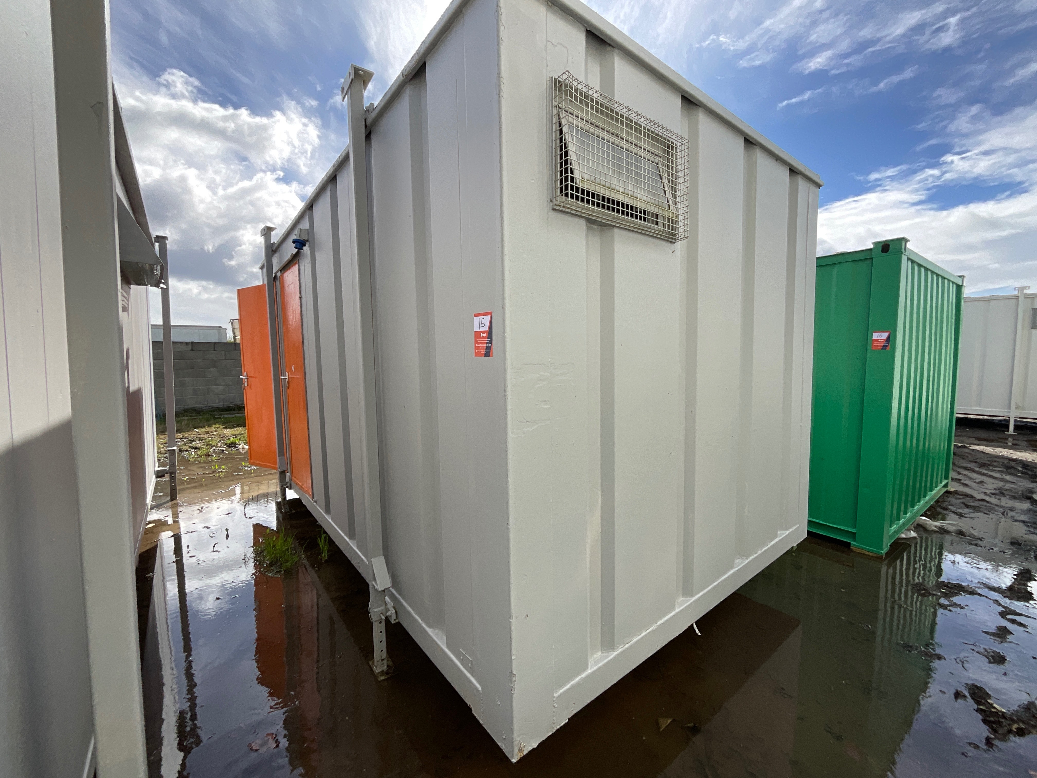 Site Accommodation to include Anti-Vandal, Thurston, Louie, Plastisol, Welfare & Timber Textured Units, due to Fleet Renewal