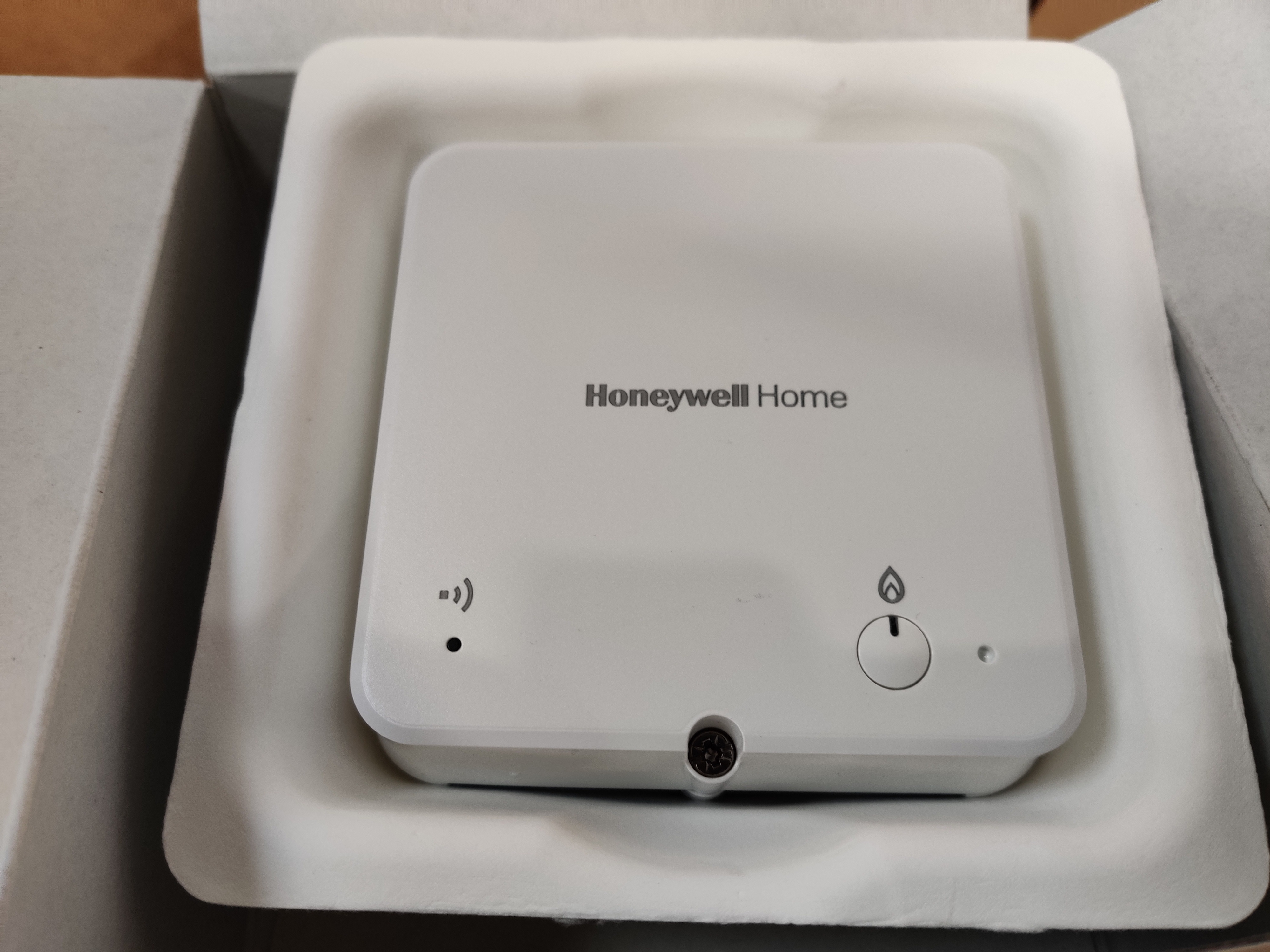 New Branded Quality Bath Wares & Bathroom Equipment, due to Clearance | No Reserve