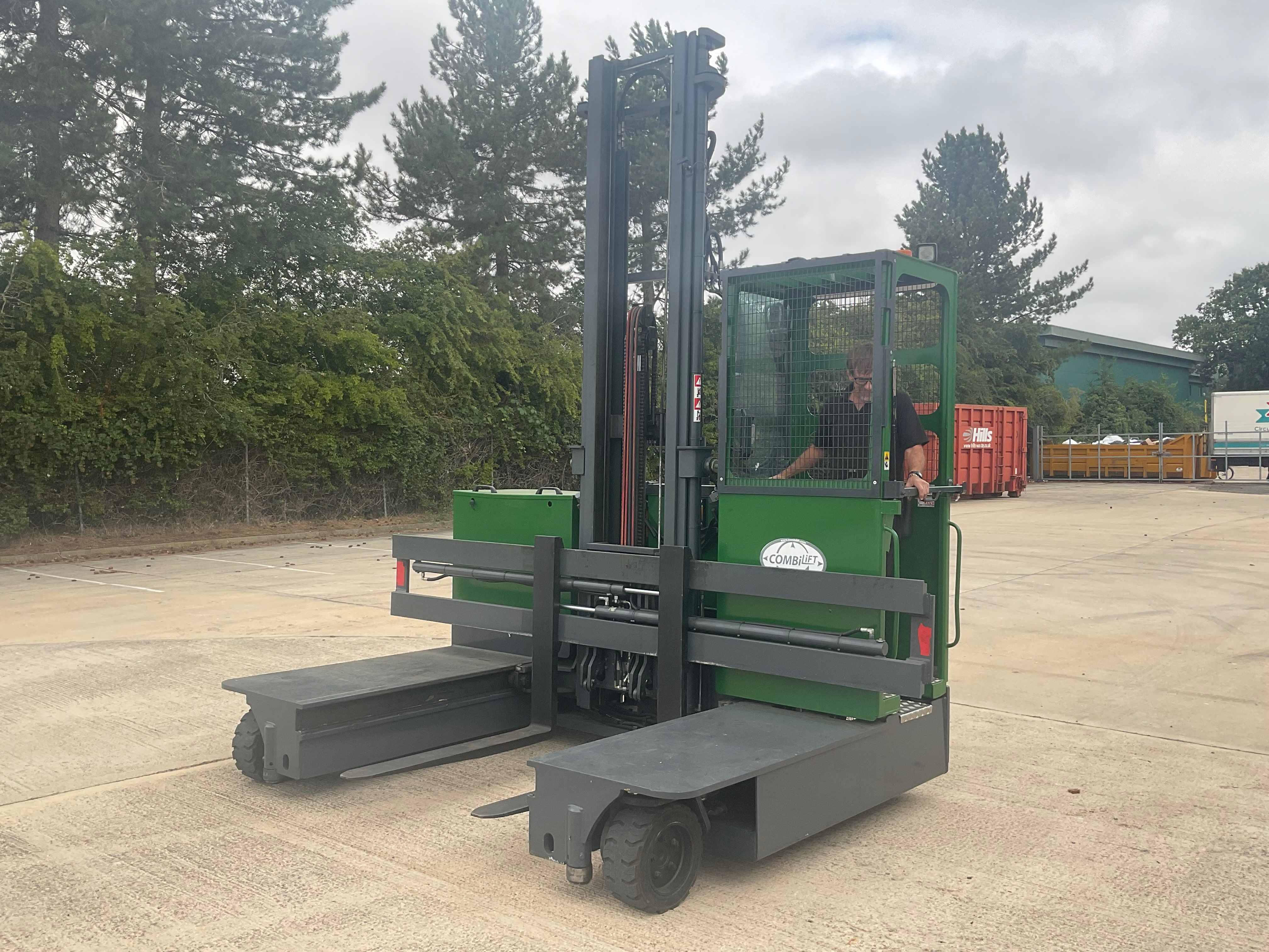 Pressbrake Tooling Machinery, Forklift Truck, Swing Arms & Hoists on behalf of Pressbrake Tooling Manufacturer, due to Business Restructure | Subject to Vendor Approval