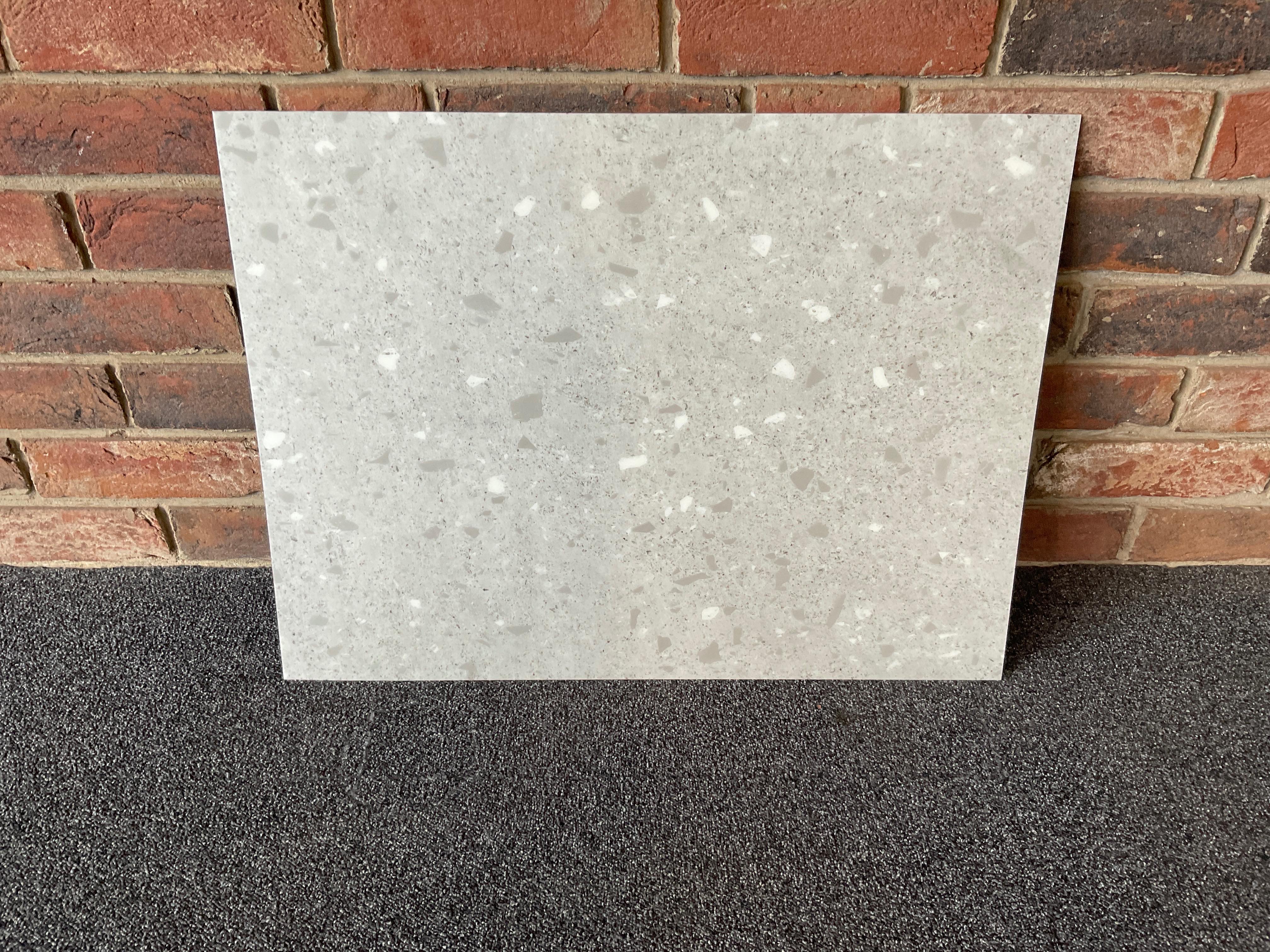 Luxury Vinyl Tiles on behalf of Leading Flooring Company, due to End of Line Stock | No Reserve | Loading & Shipping Available