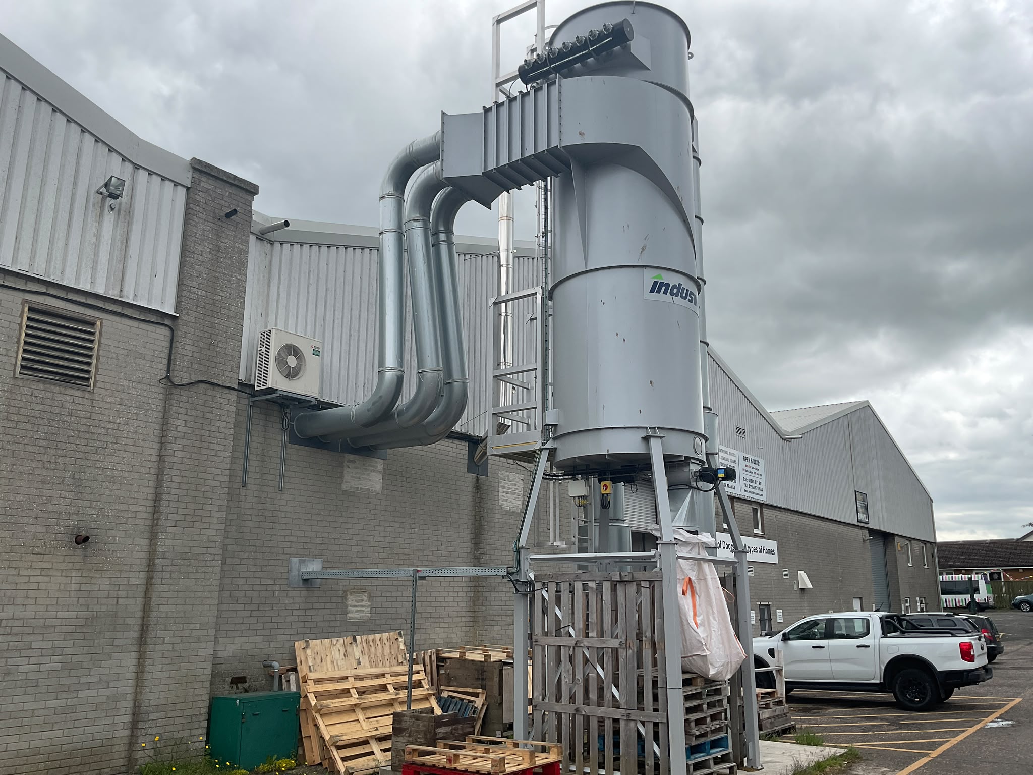 Contents of The Door Centre Ltd. to include Woodworking Machinery, Dust Extraction Equipment & more, due to Retirement | Loading Available | Subject to Vendor Approval