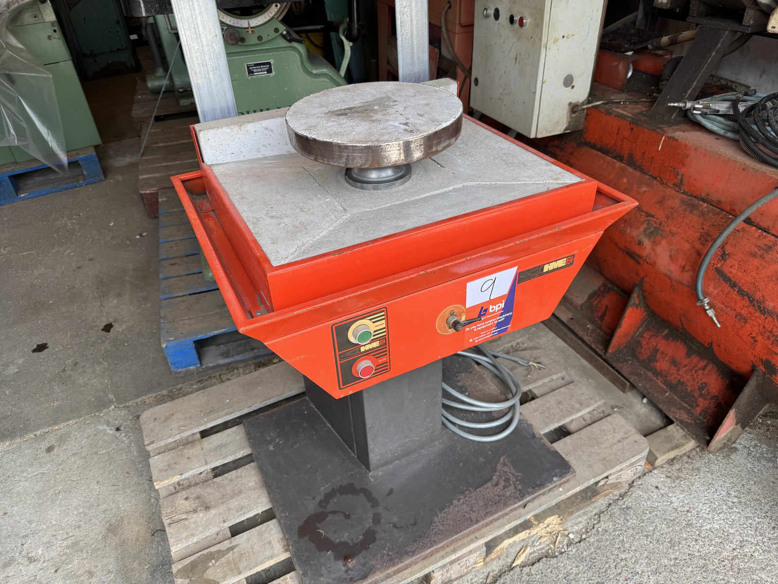 Woodworking & Metalworking Machinery on behalf of North West Machinery Dealer, due to Retirement | No Reserve | Free Loading