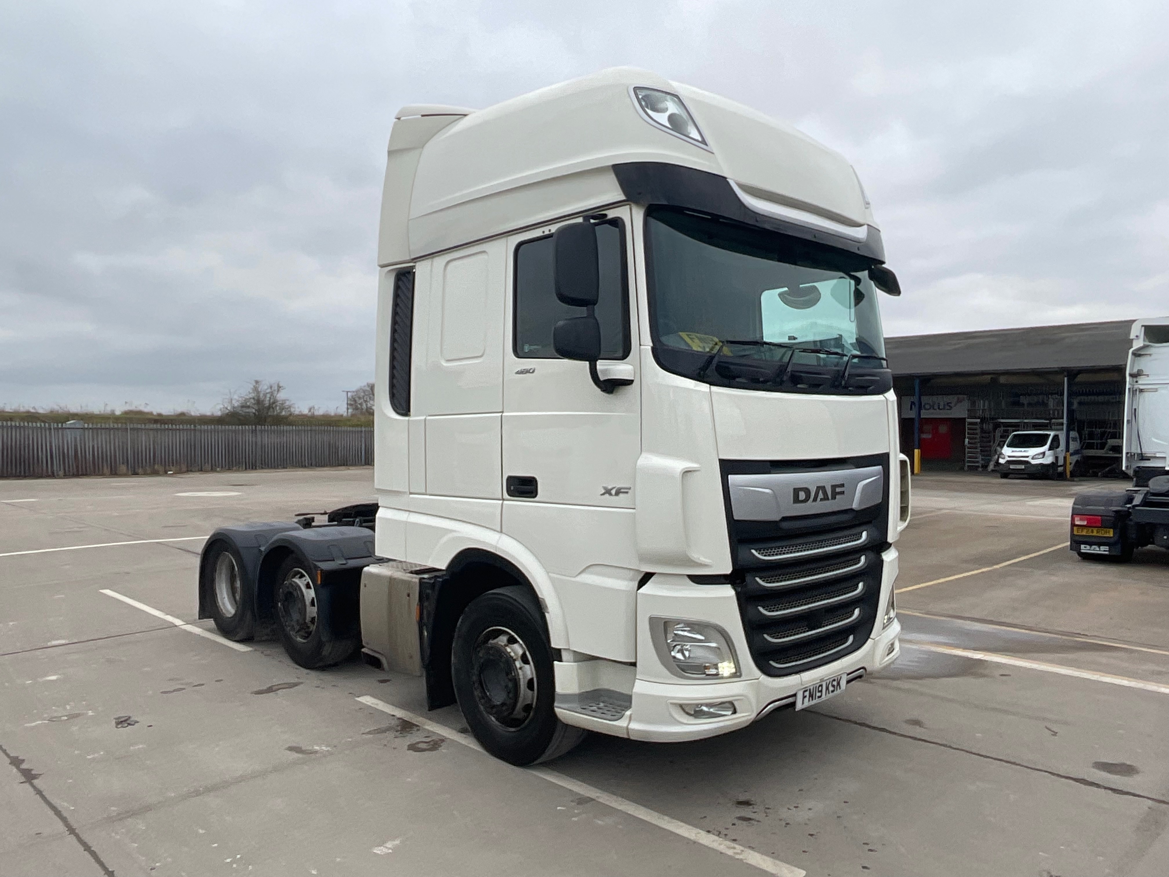 2019 DAF XF480 Super Space Tractor Units on behalf of Leasing Company, due to Fleet Renewal