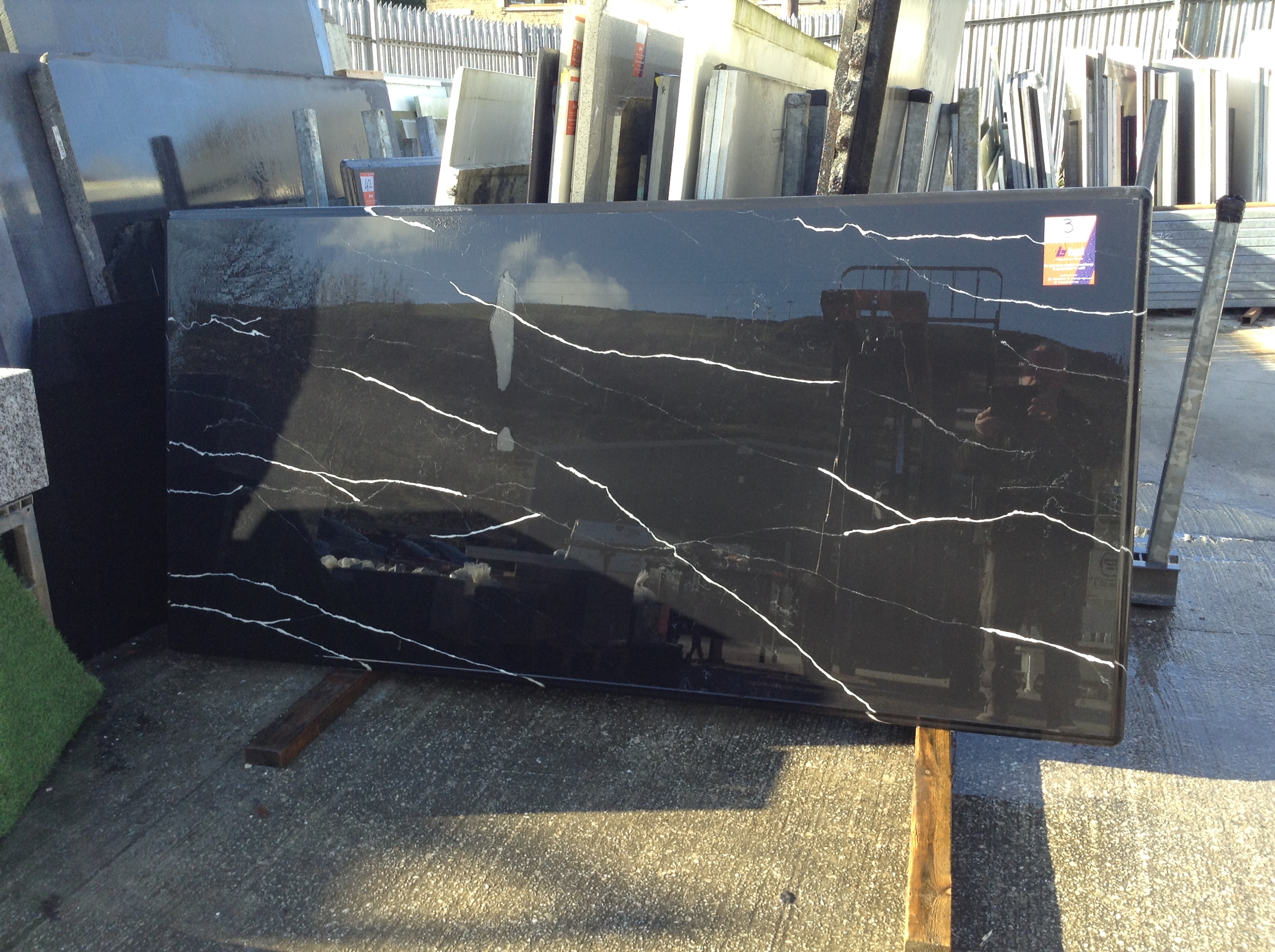 Granite & Quartz Slabs, Tables & Planters in Various Colours, due to Clearance | No Reserve | Cutting & Edge Polishing Available Per Metre | Loading Available