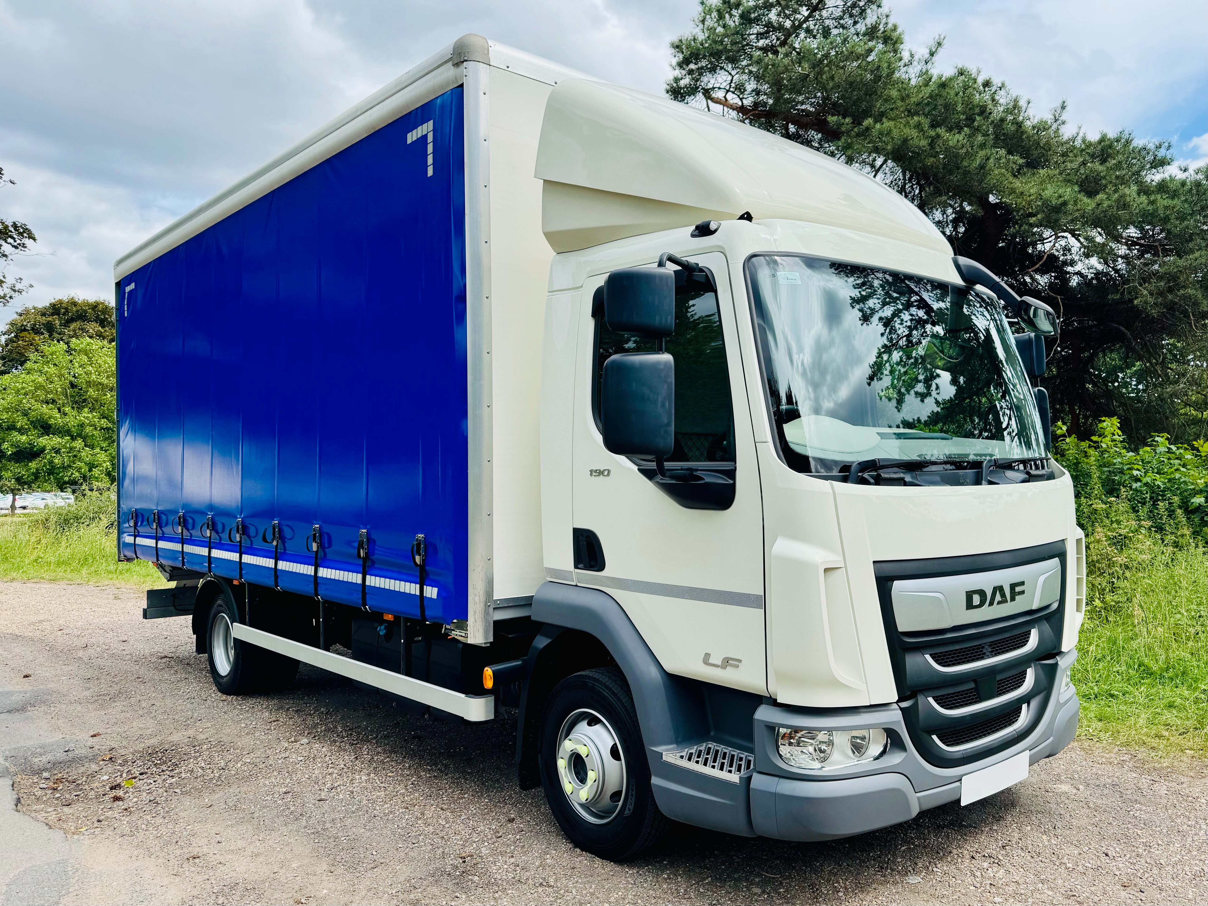 New DAF LF FA 180 7.5t Curtain Sided Trucks with Tail-Lifts direct from Finance House, due to Cancelled Order | Driveline Warranty on All