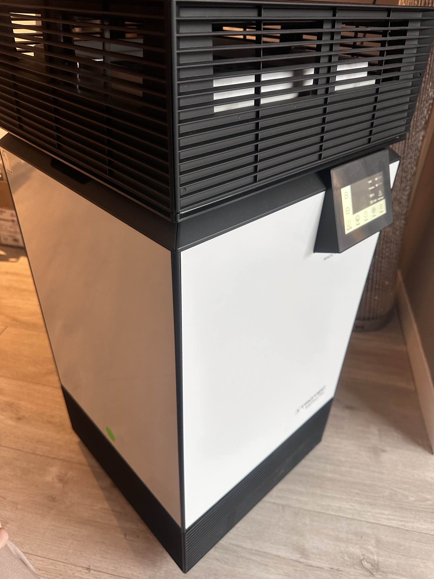 AirgoClean One Air Purifiers at a Fraction of RRP, due to Business Restructure | Shipping/Loading Available