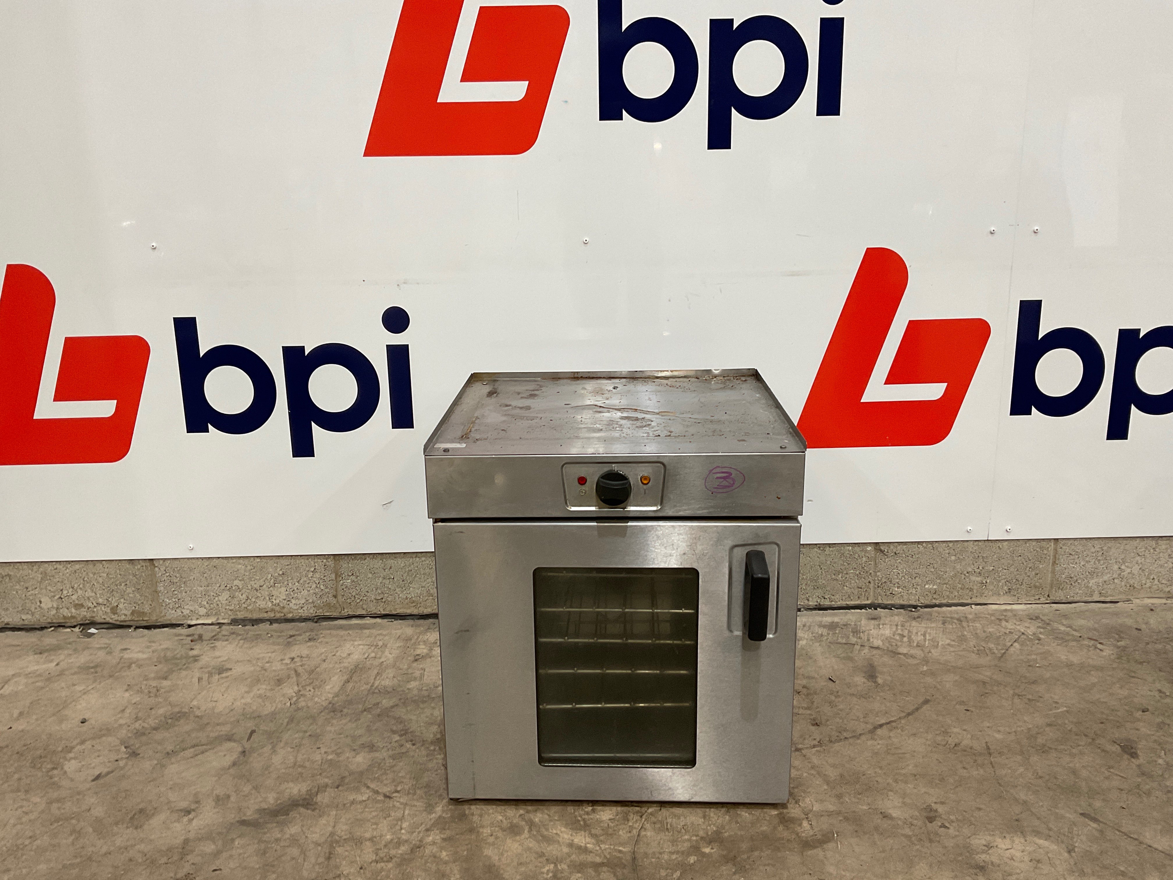 Contents of Coffee Shop to include Coffee Machines, Ovens, POS System, Fridges, Freezers, Furnishings & more on behalf of the Liquidator | Subject to Vendor Approval