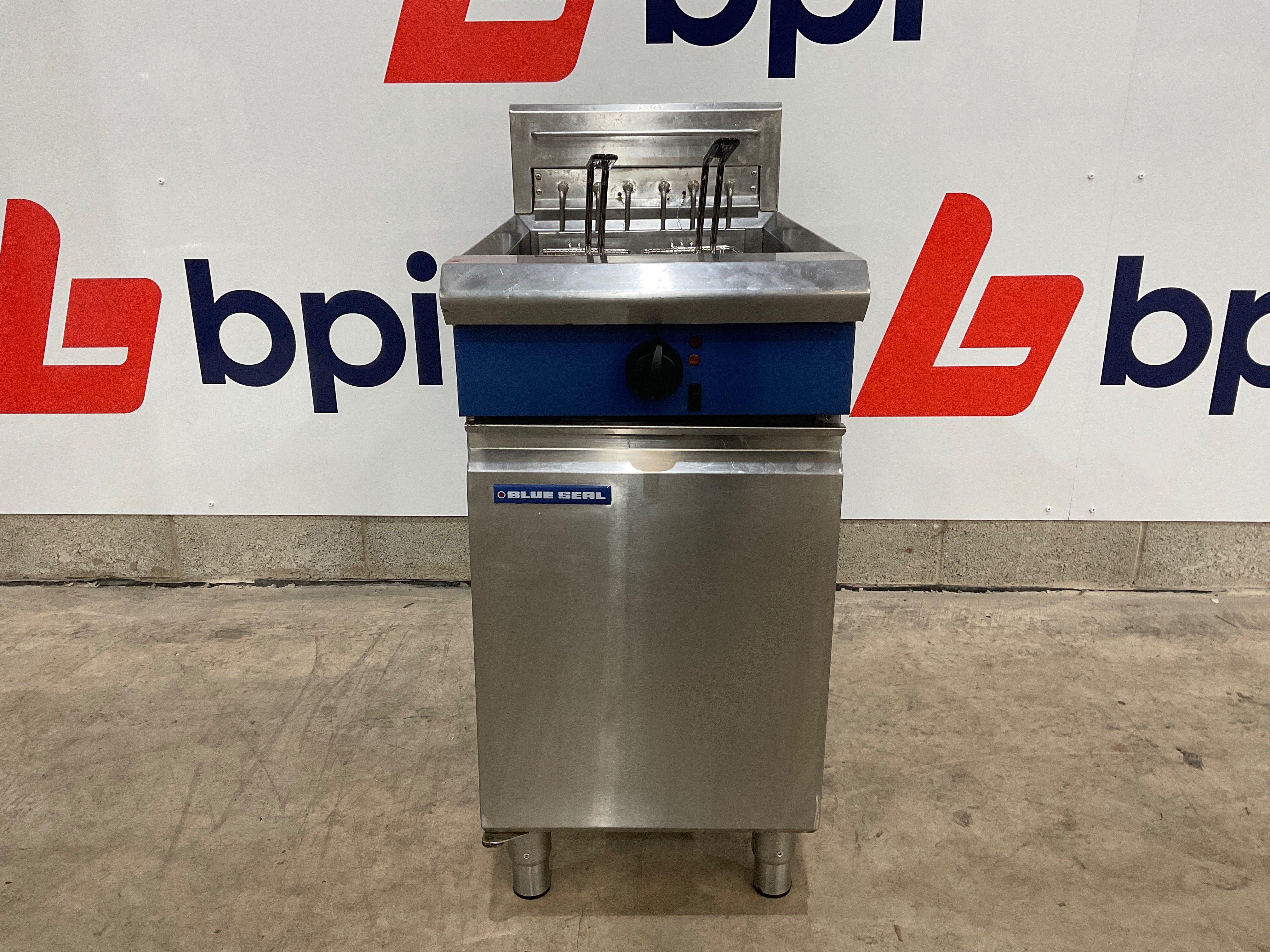 Commercial Catering Equipment to include Henny Penny, Rational, Foster, Franke, Hatco, Williams, Manitowoc, Pitco & more, due to Stock Clearance | Shipping & Loading Available | Subject to Vendor Approval