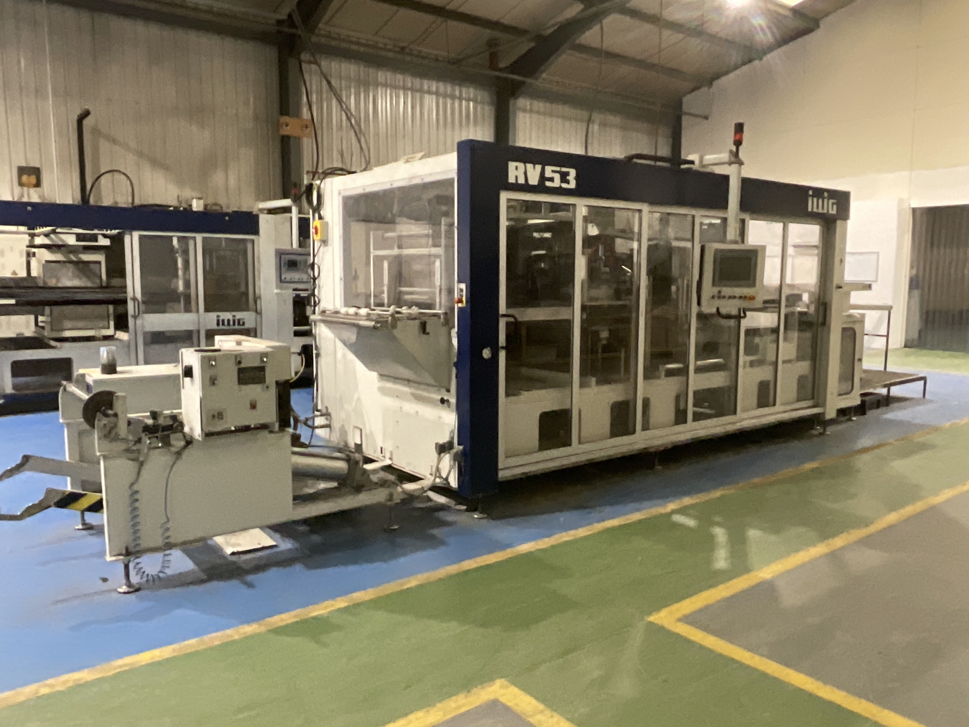 Automatic Roll-Fed Vacuum & Pressure Forming Machines on behalf of Finance Company | Subject to Vendor Approval