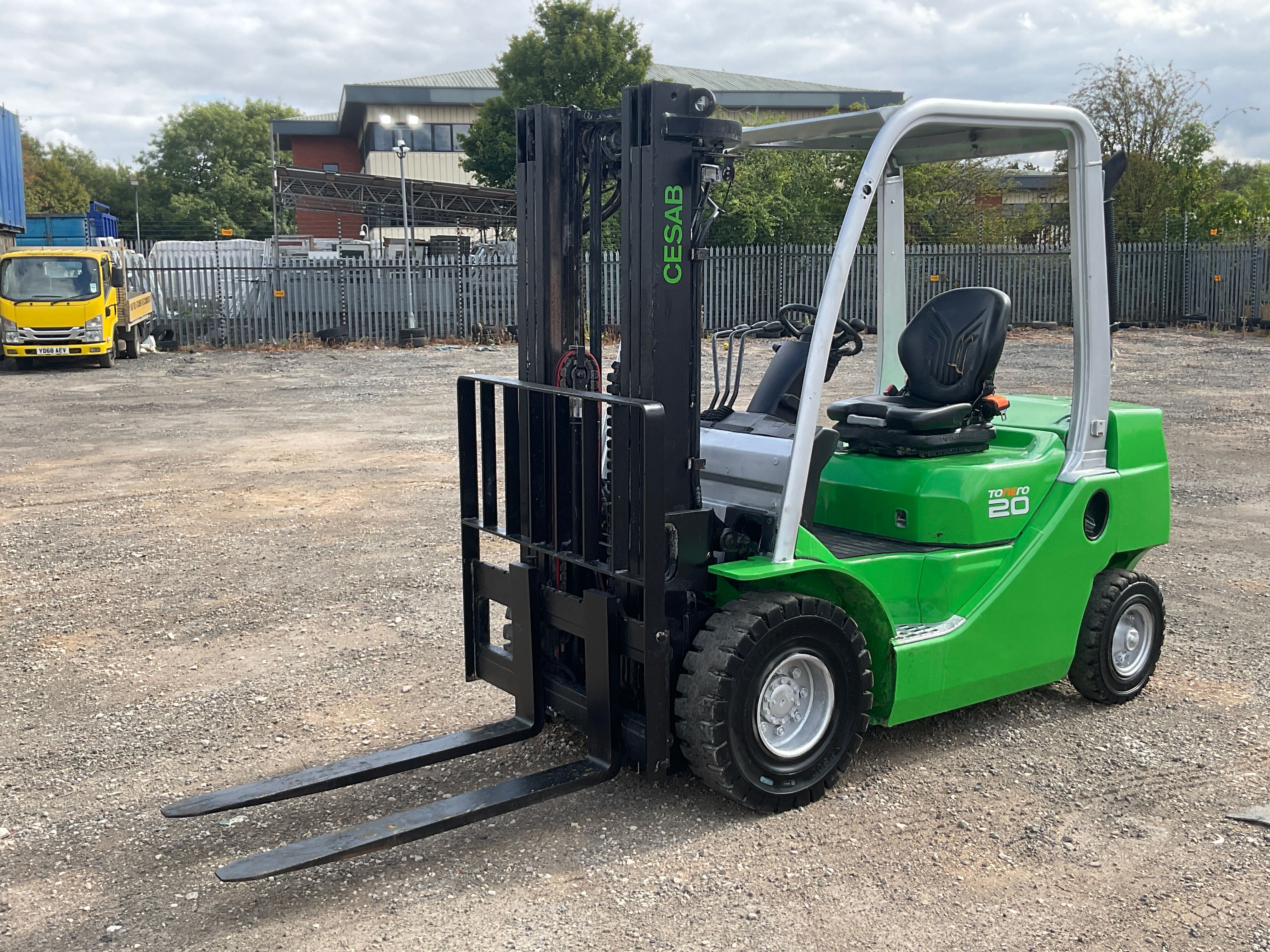 Forklift Trucks, Telehandler & Pallet Stacker on behalf of Finance Company, due to Repossession | Subject to Vendor Approval