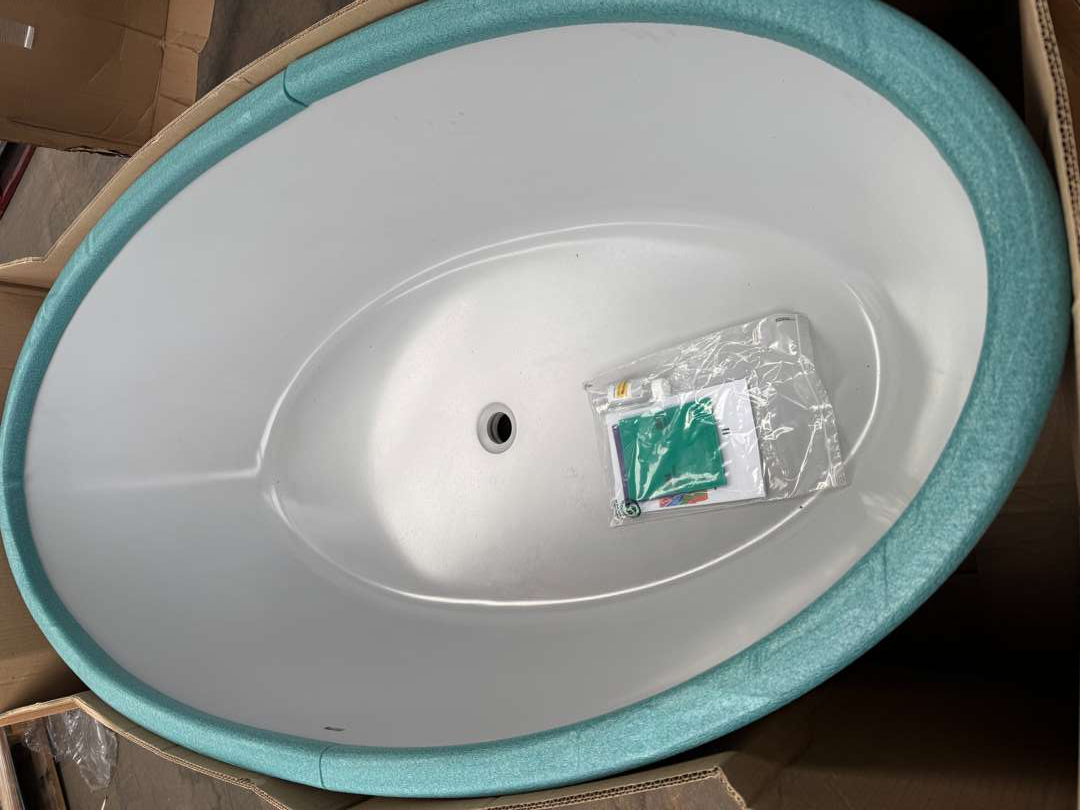 New Branded Quality Bath Wares & Bathroom Equipment, due to Clearance | No Reserve