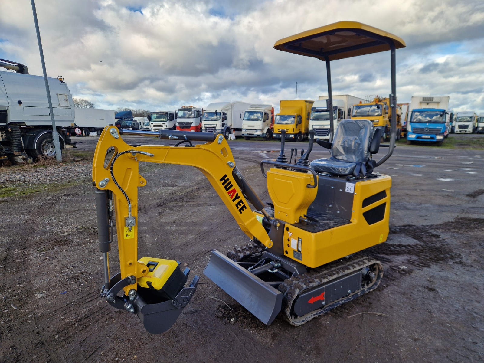 Unused 40ft Container, 2025 Mini Excavator, 14ft Bi-Parting Gates, 12ft-6ft Containers, PVC Shelters, Portable Metal Shed, Workbenches & more | Loading & Shipping Available | Subject to Vendor Approval