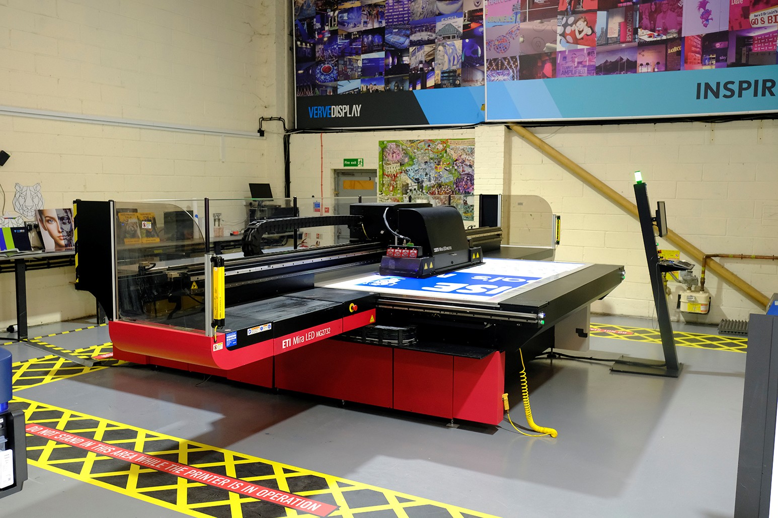 JETI Mira LED MG2732 Flat Bed Inkjet Printer on behalf of Print & Sign Manufacturer, due to Business Restructure