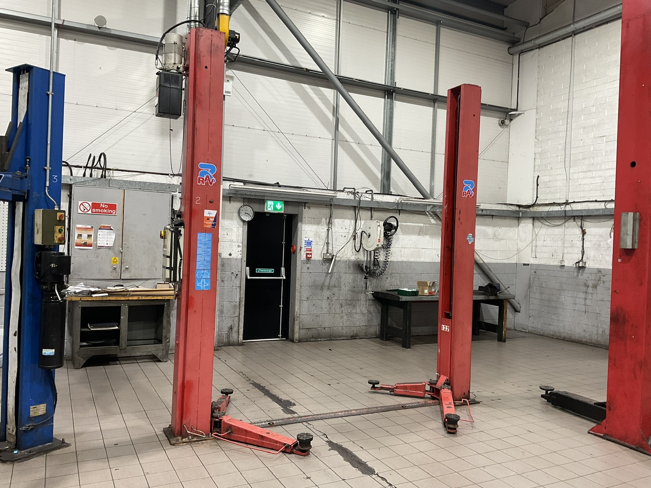 Remaining Contents of Renault Car Garage to include Post Lifts, Wheel Balancer, Boston MOT Station & more, due to Business Relocation | No Reserve