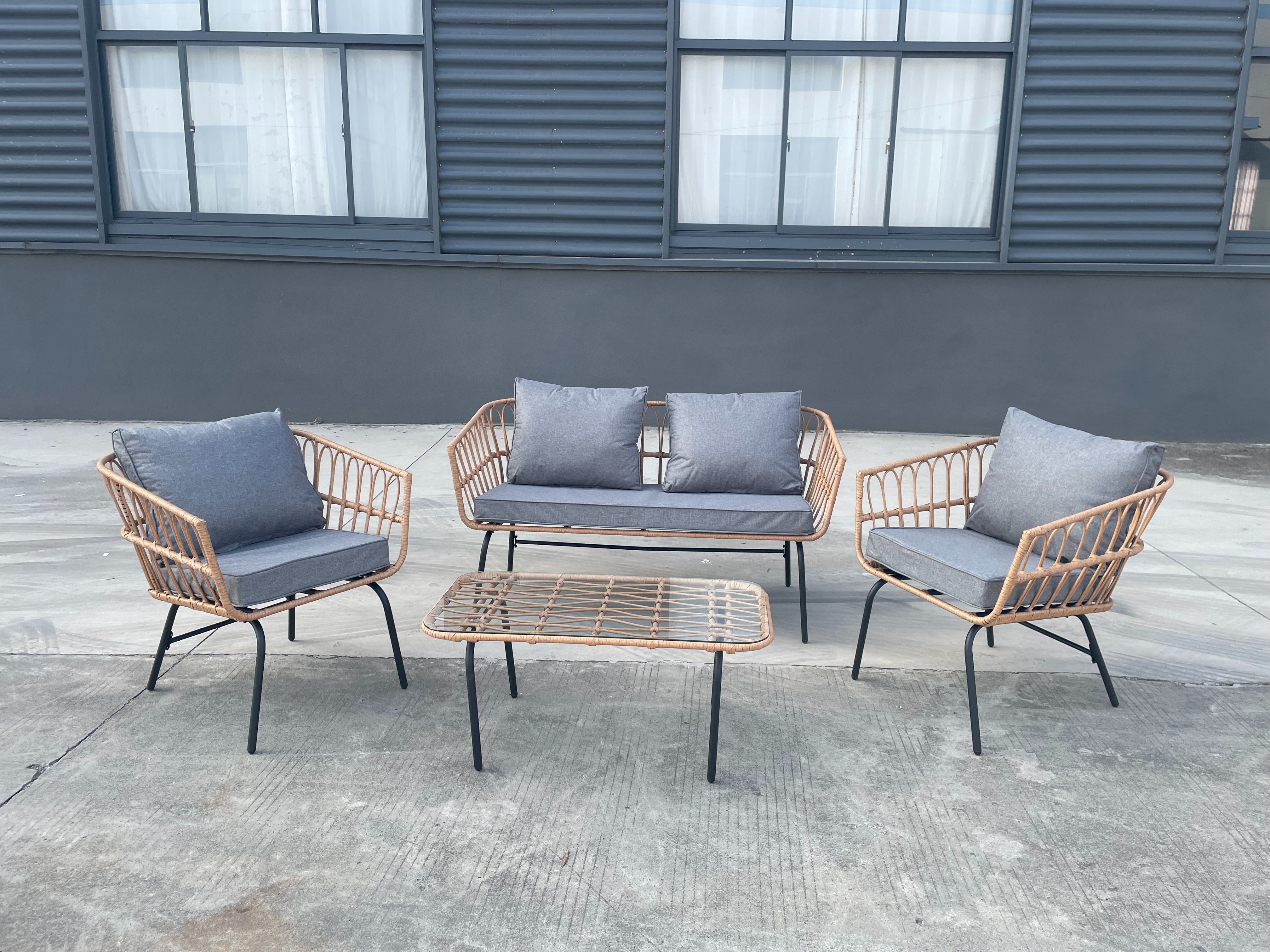 Home & Garden Decorations to include Galvanised Gates, Gazebos, Fountains, Garden Furniture, Statues, Firepits, Log Burners, Home Bars & more,  | Shipping Available