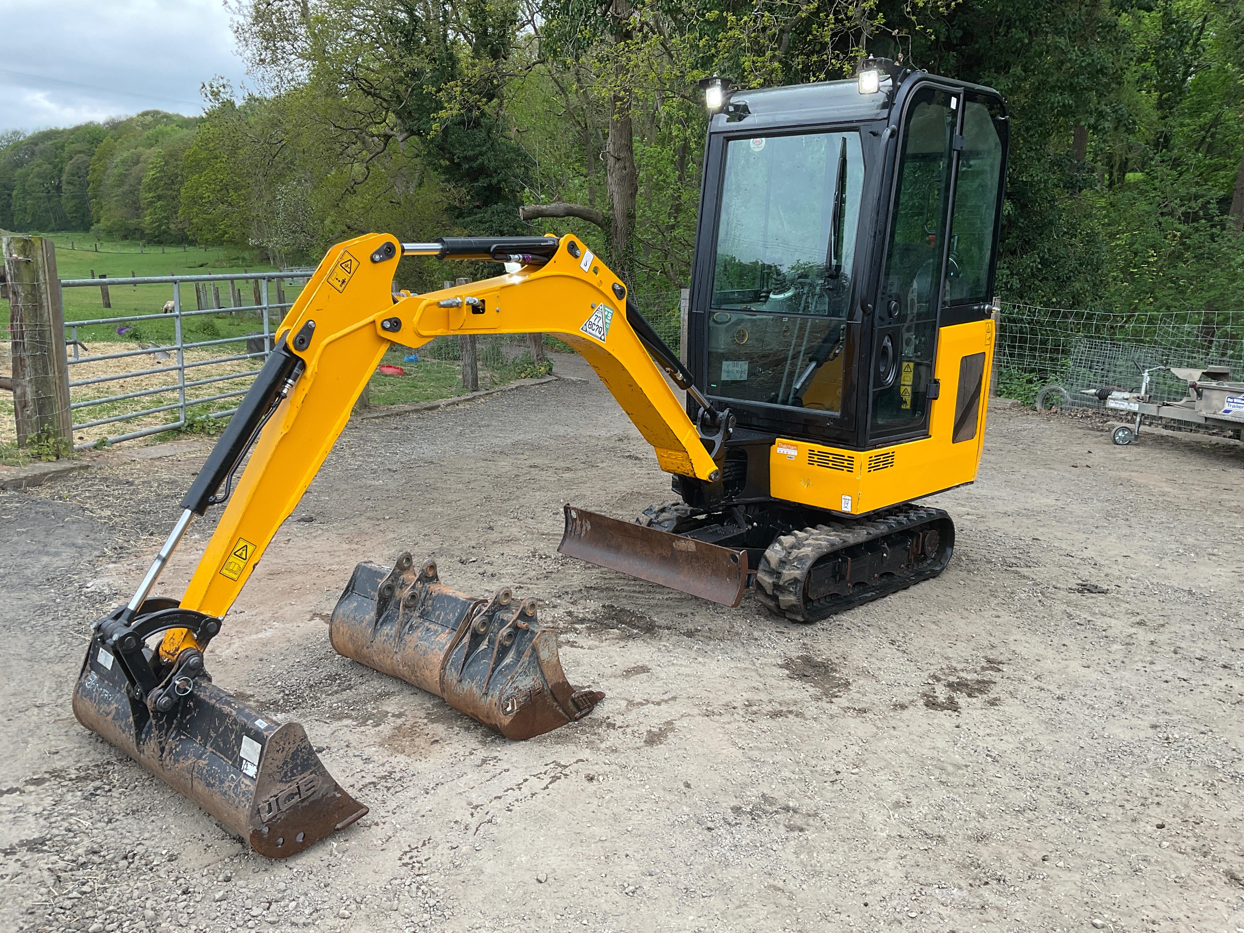Plant & Machinery to include Excavators, Loaders, Wood Chipper, Tractor, Rollers, Trailers, Generators & more on behalf of Hire Company, due to Fleet Renewal | Loading Available