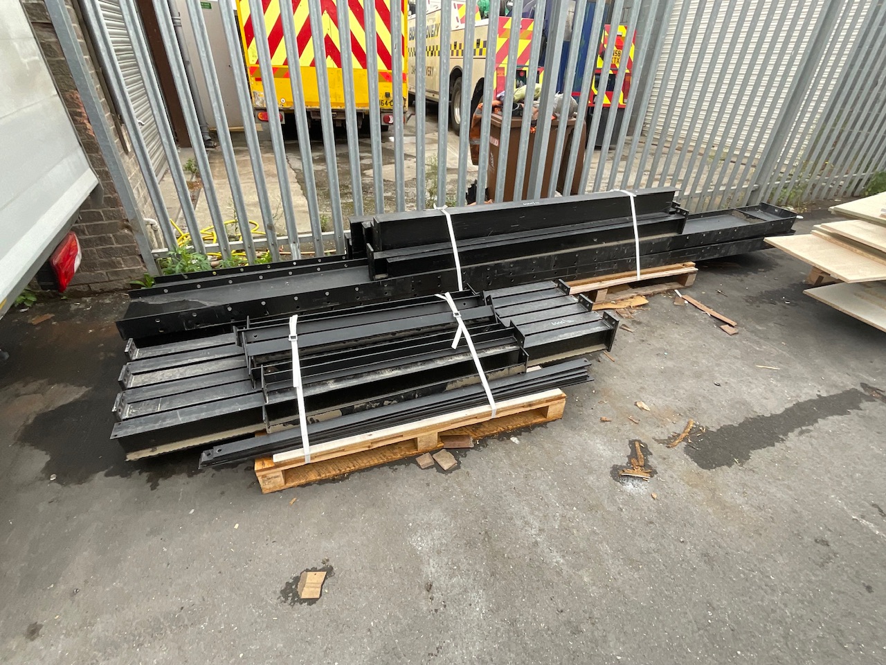 Woodworking Machinery to include CNC Router, Edgebander, Panel Saw, Vacuum Panel Lifter, Dust Extraction Units & more, due to Business Restructure | Subject to Vendor Approval