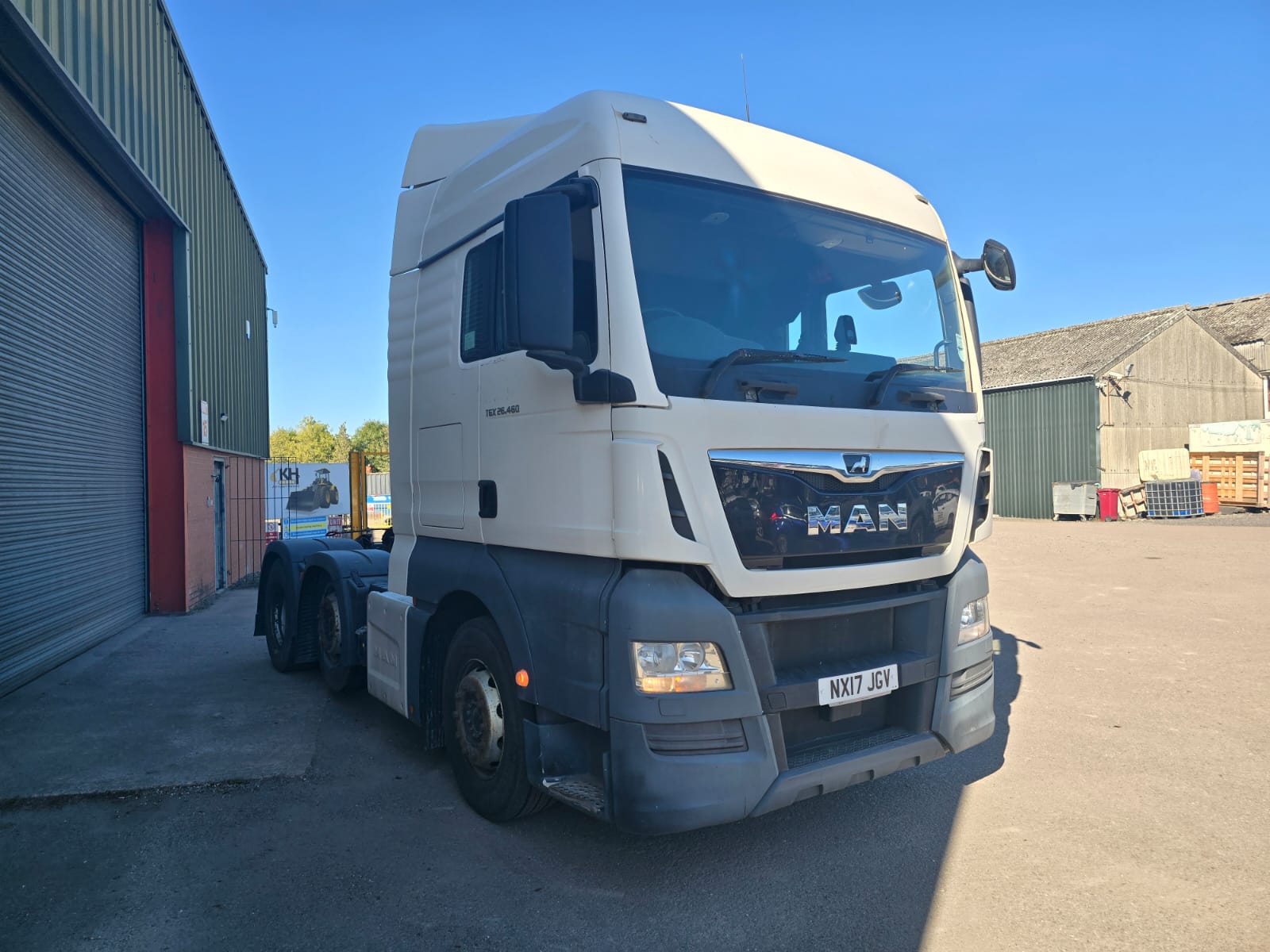 End of Lease Mercedes, MAN & DAF Tractor Units on behalf of Finance Company