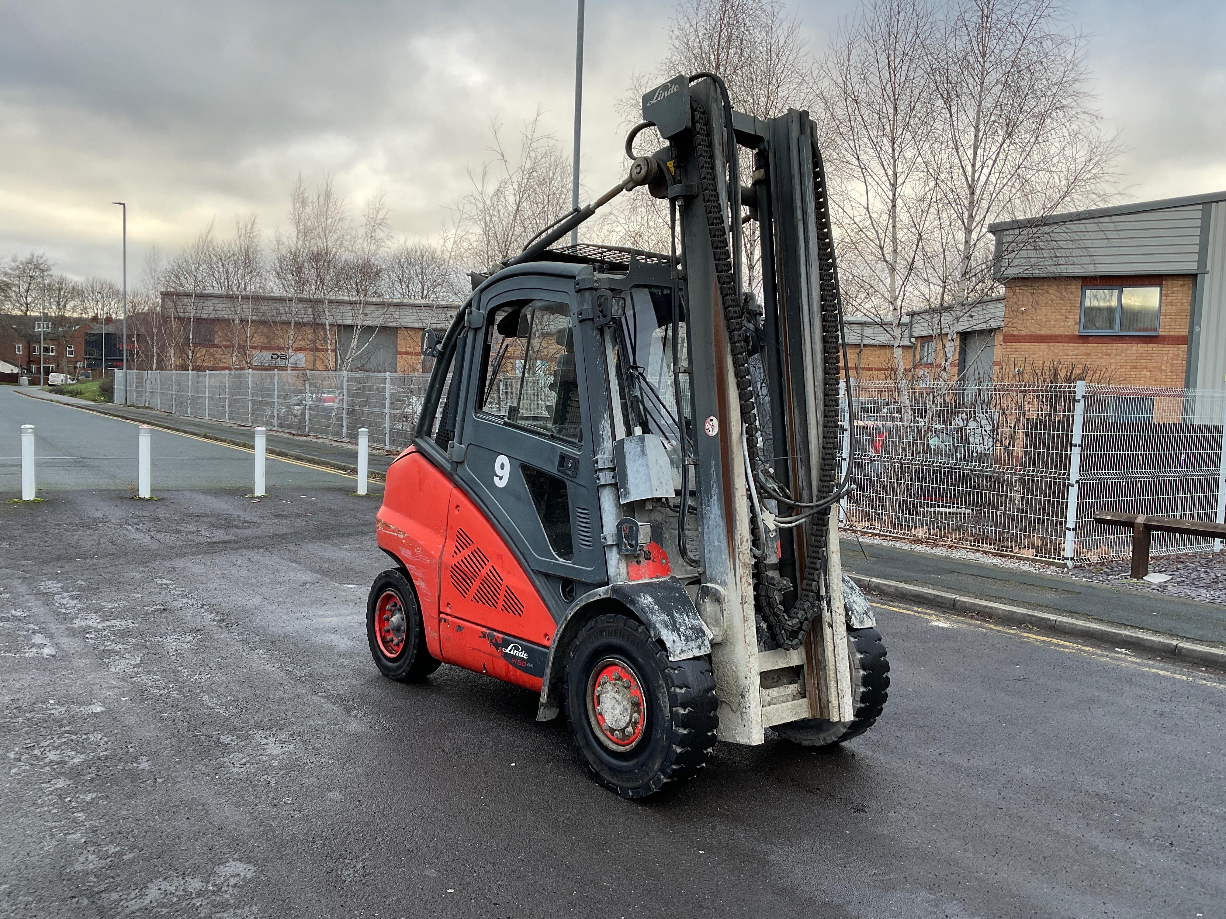 Forklift Trucks, Pallet Stacker, Order Pickers, Ariel Work Platform, Sideloader & Floor Scrubber on behalf of Finance Company | Subject to Vendor Approval