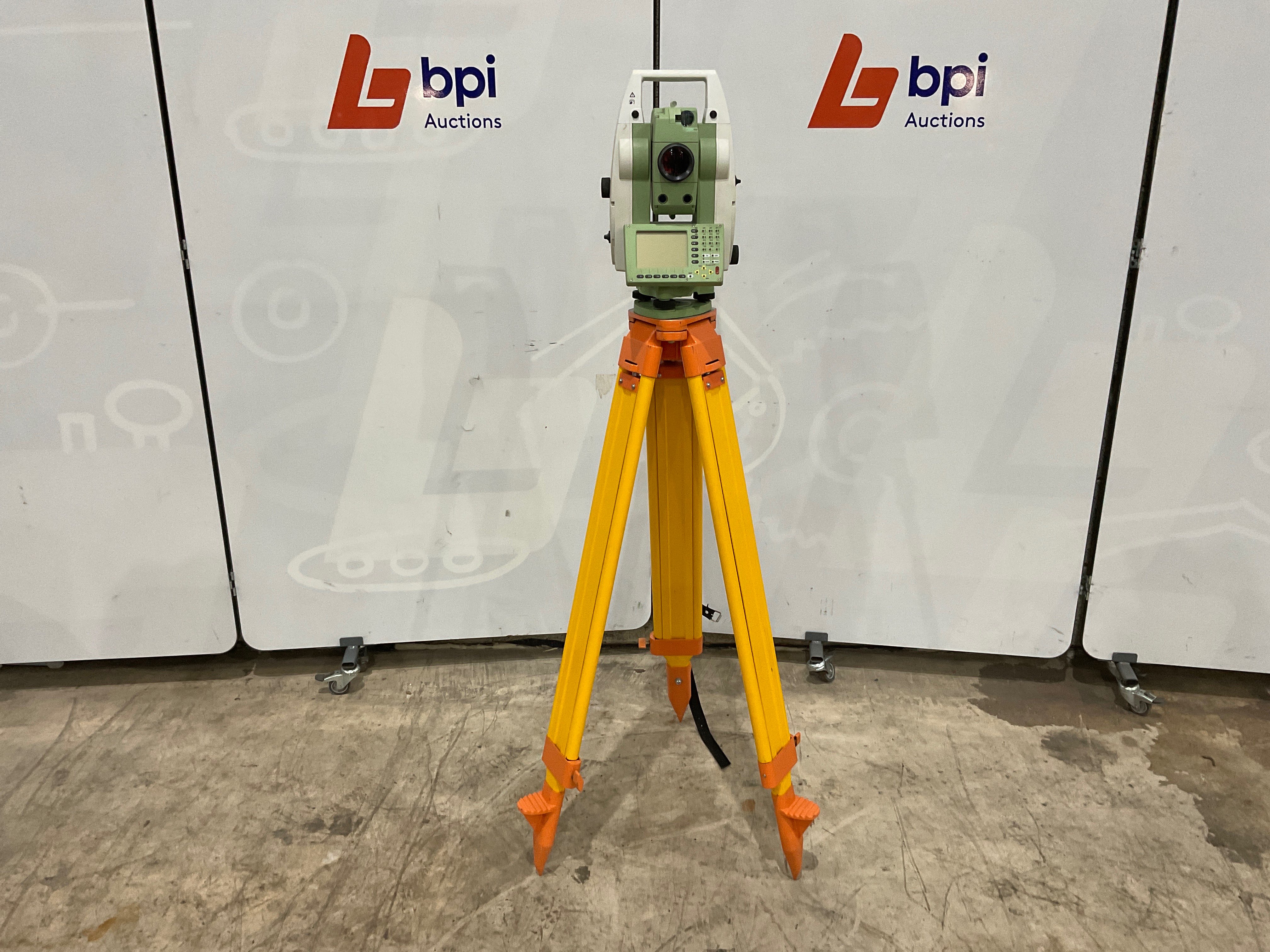 Surveying Equipment to include Leica, Seco, Sokkia & more on behalf of Plant Hire Company, due to Business Closure | Subject to Vendor Approval | Loading & Shipping Available