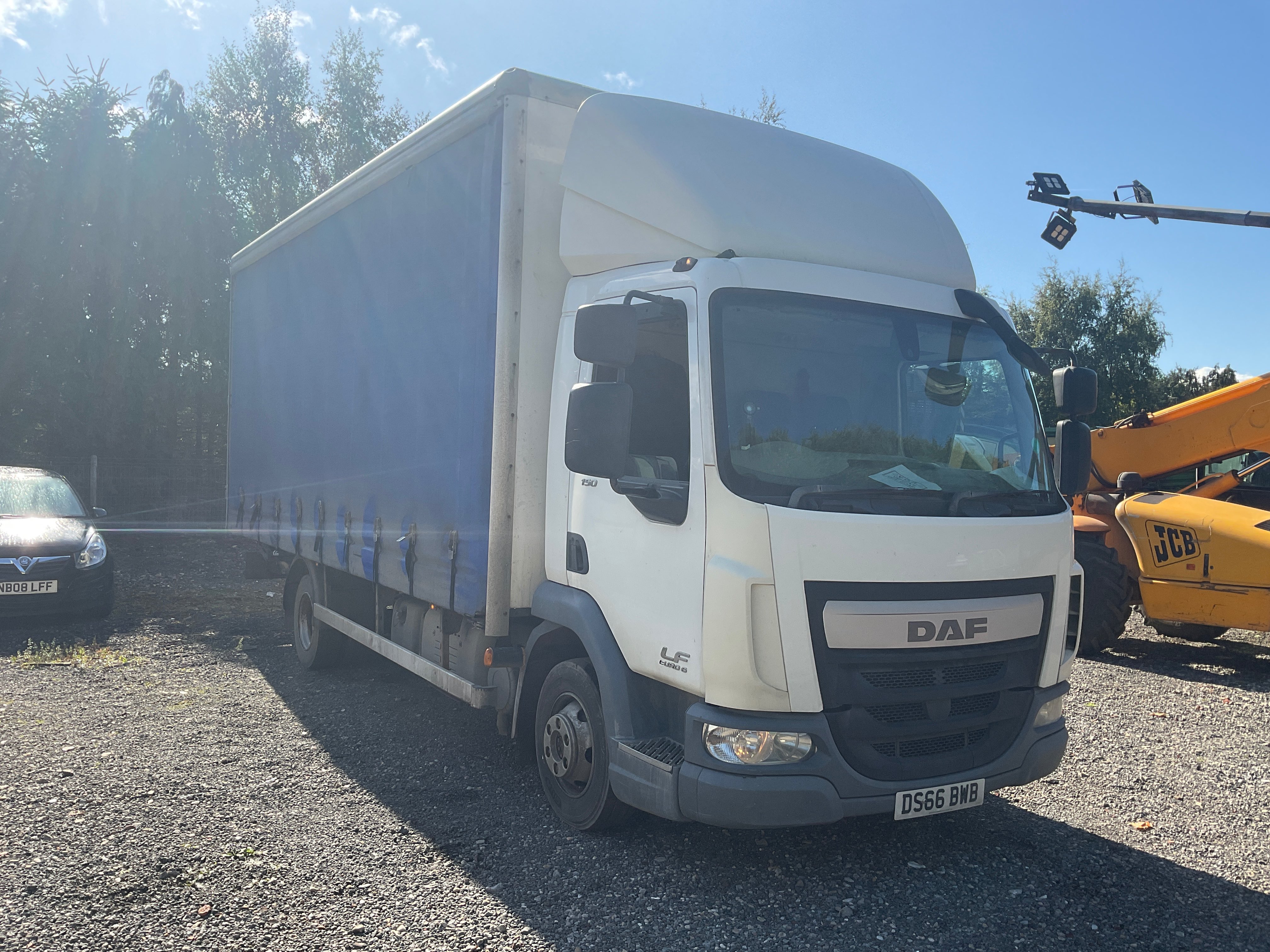 Commercial Vehicles to include Tractor Units, Curtain Sided Lorries, Luton Vans & Panel Vans on behalf of Finance Company | Subject to Vendor Approval