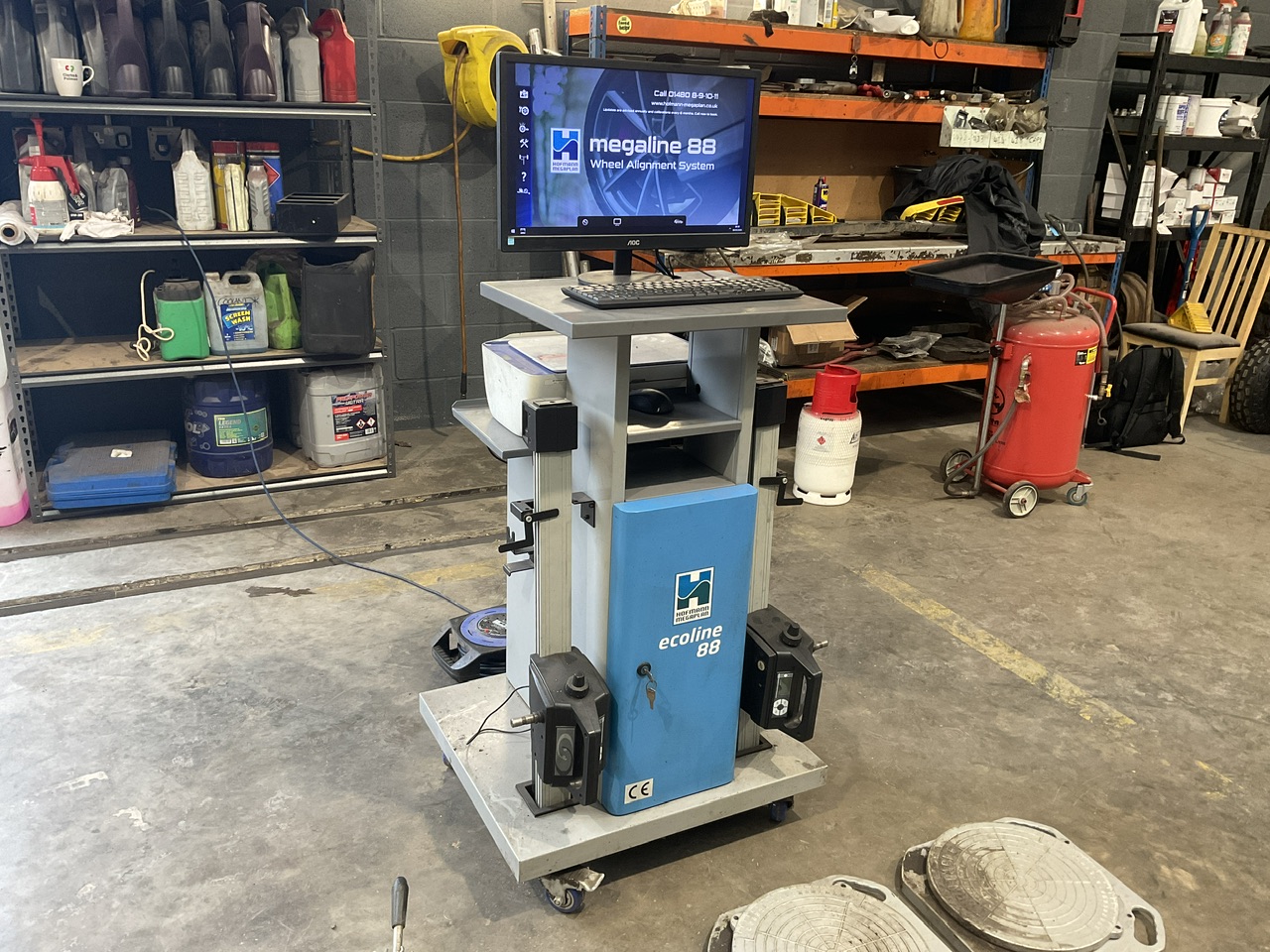 Vehicle Garage Equipment on behalf of Agricultural Machinery Dealership, due to Business Restructure | Subject to Vendor Approval