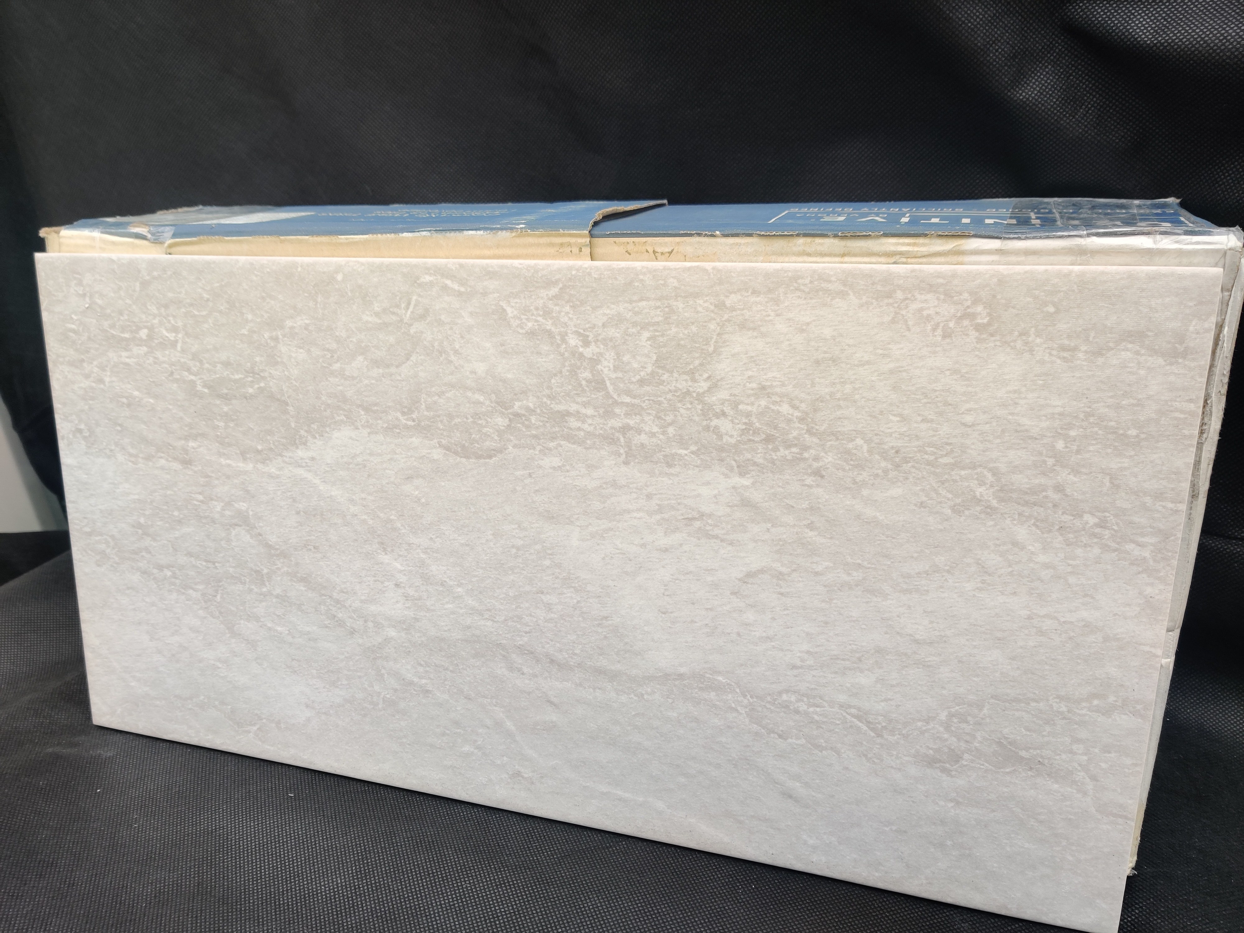 Decorative Tiles & Belfast Sinks from Leading UK Bathroom Retailer | New & Ex-Display | No Reserve | No Shipping
