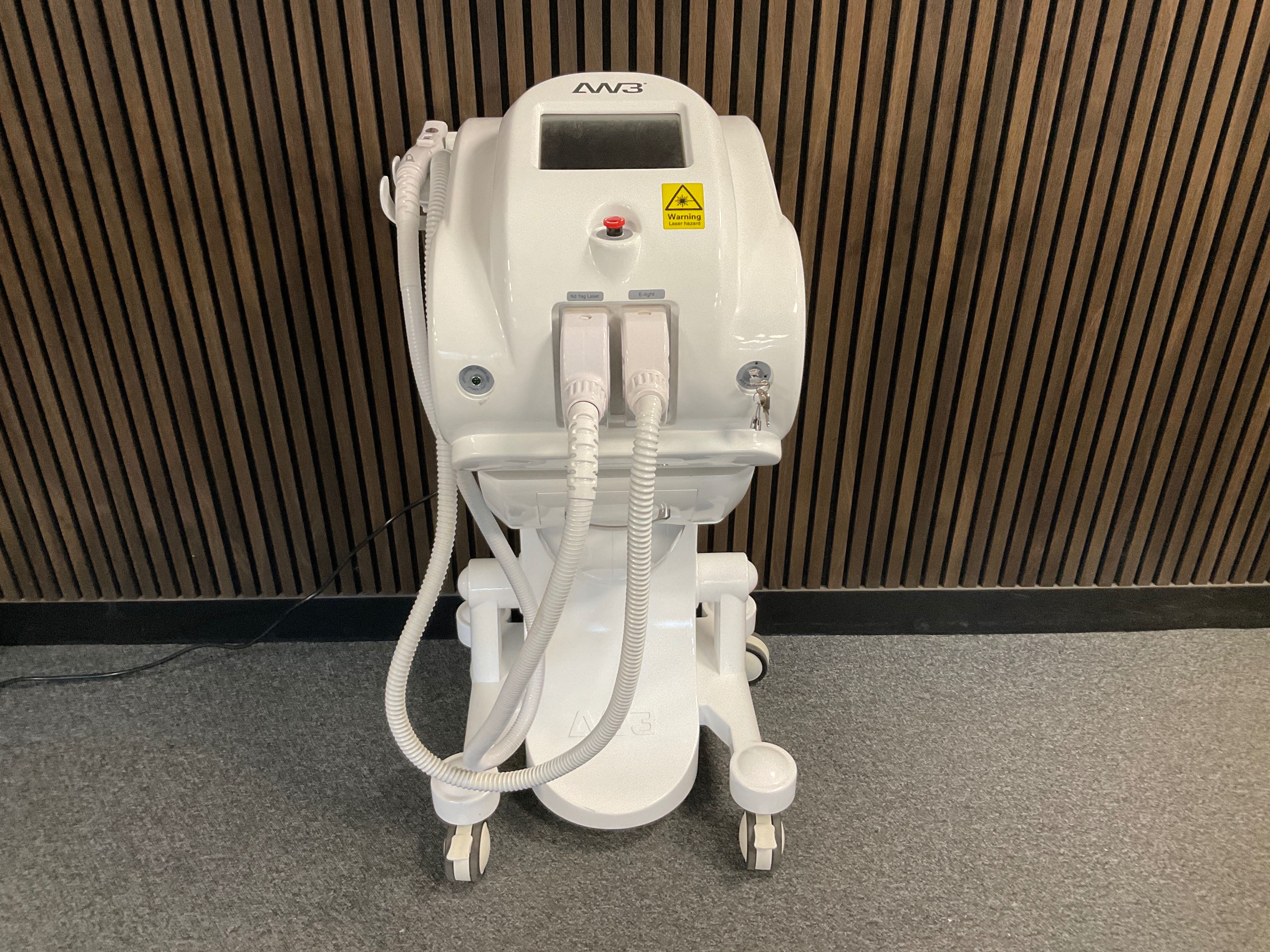 All White 3000 AW3 Flash Combo 2in1 Hair Removal & Tattoo Removal Machine, due to Liquidation